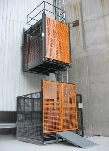 Licence to operate a personnel and materials hoist