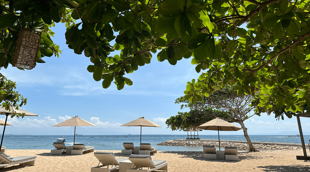 Nusa Dua Beach, Bali Beach Bar at Nusa Dua Beach.