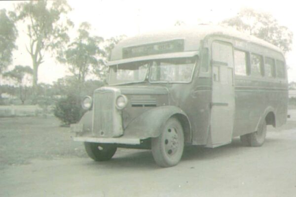 Old Bus Photo's 001 adjusted 1