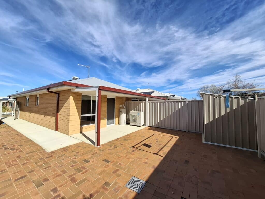 kmsxctwjdwupqfvtyker