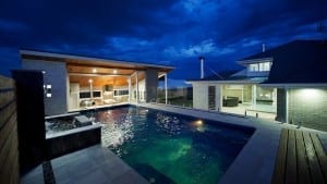 601813_619698374725708_1262399581_n