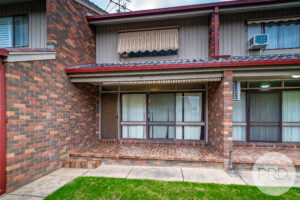11/85 Ziegler Avenue, Kooringal, NSW 2650