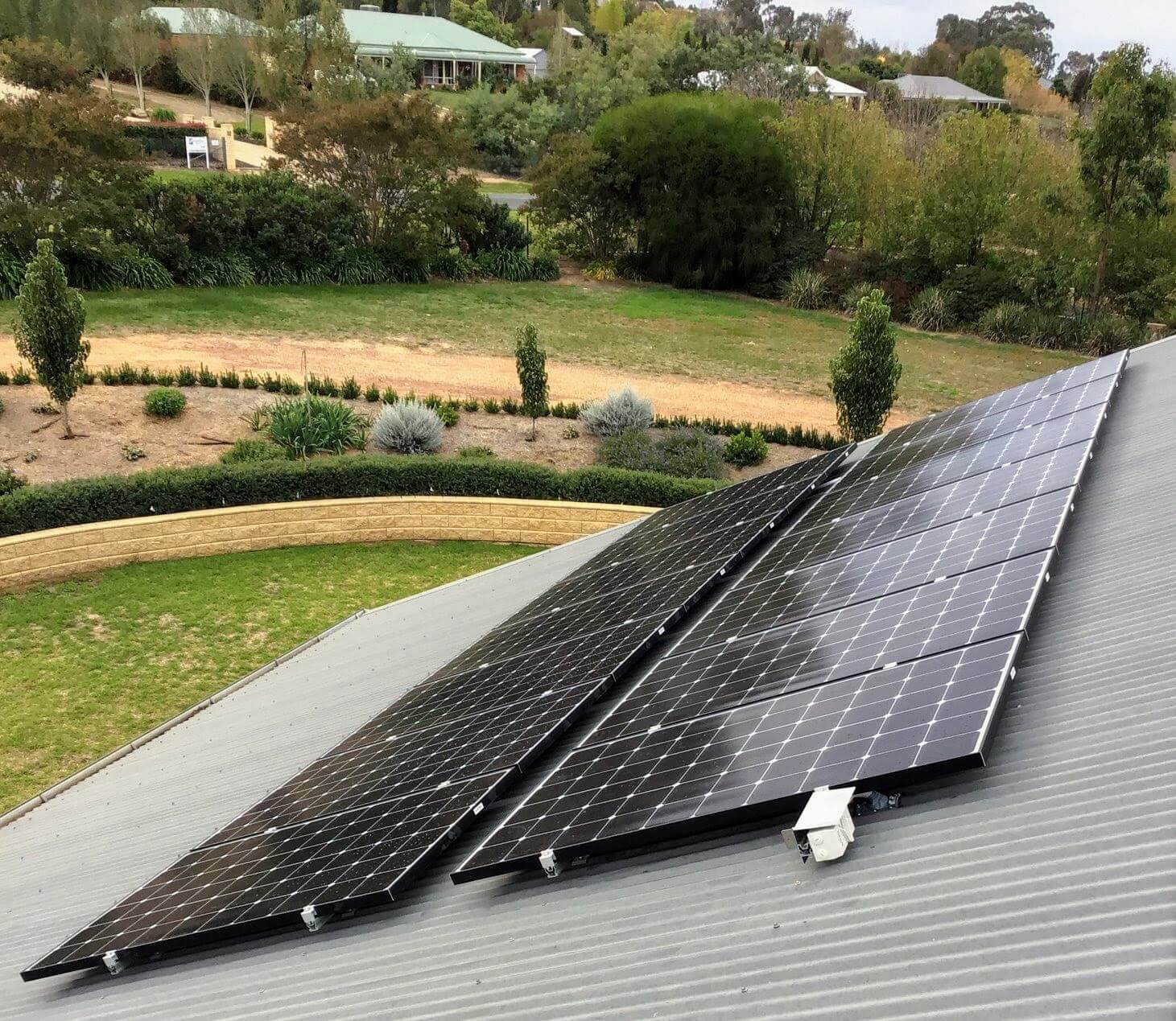 Lg neon2 340 watt solar panels now in stock - Solarwiseww.com.au