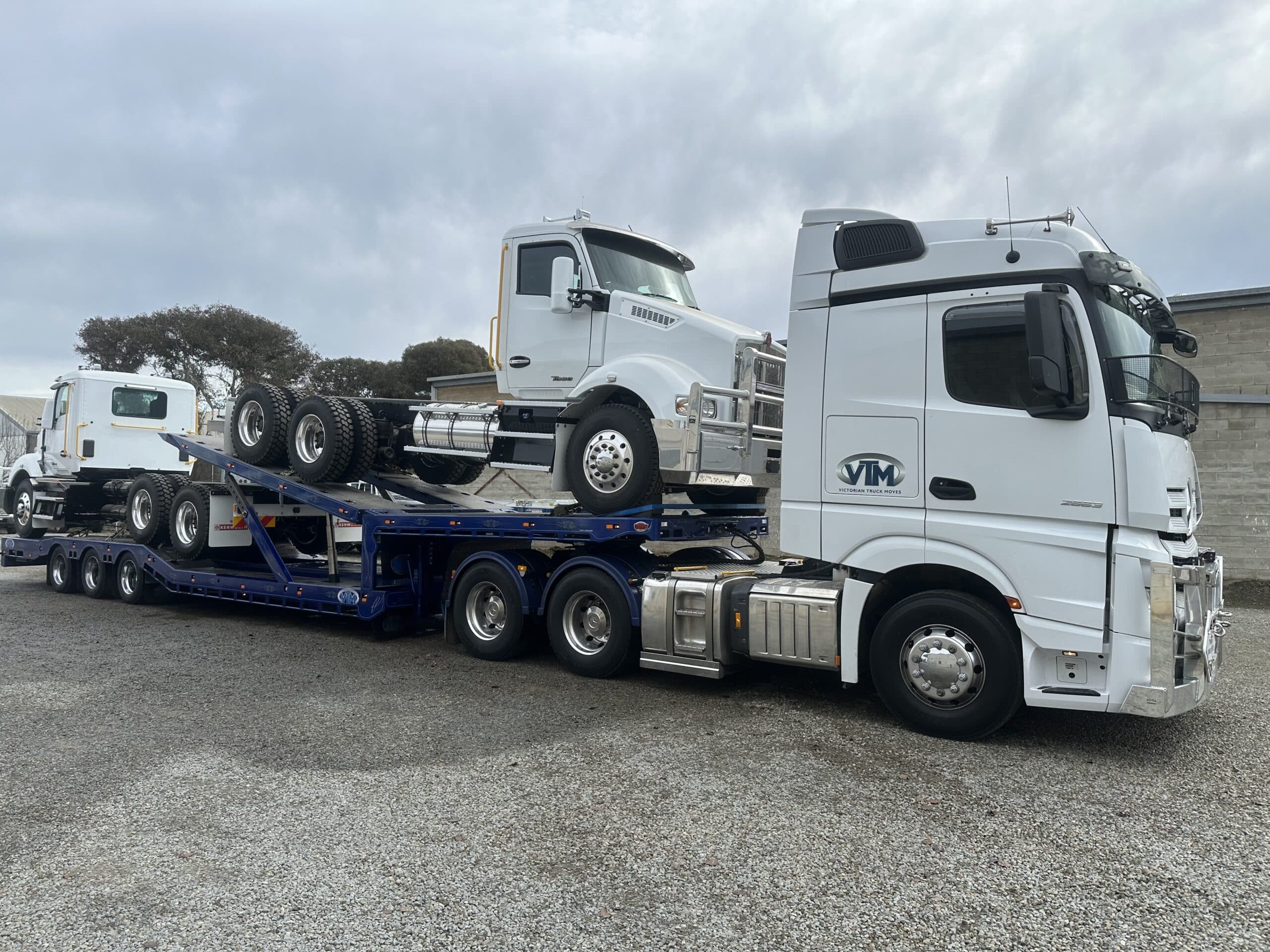 Truck Movers Australia Wide | VTM Truck Moves and Delivery